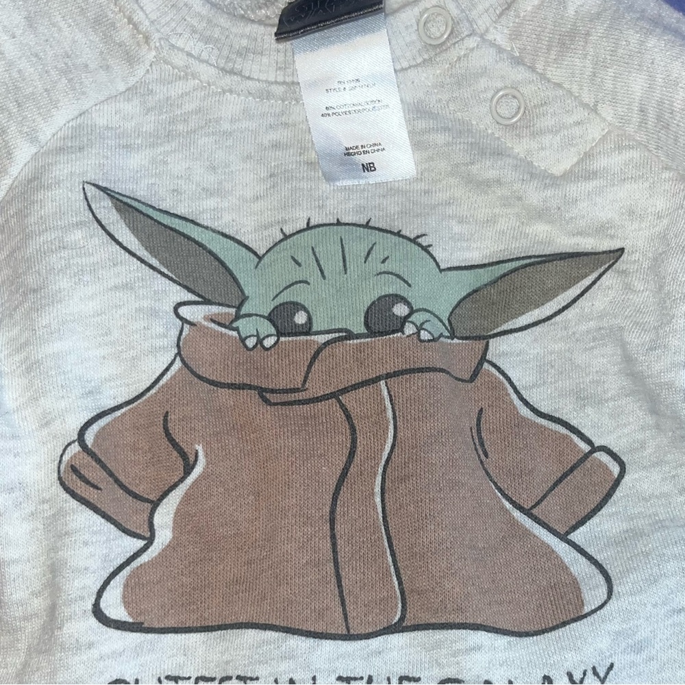 Baby Clothes - Picture 3 of 4